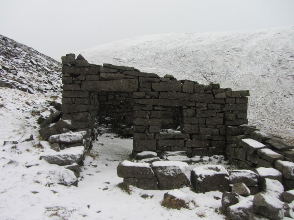 An old hut on the way back down the valley. There must have been stone quarried up here at some stage.